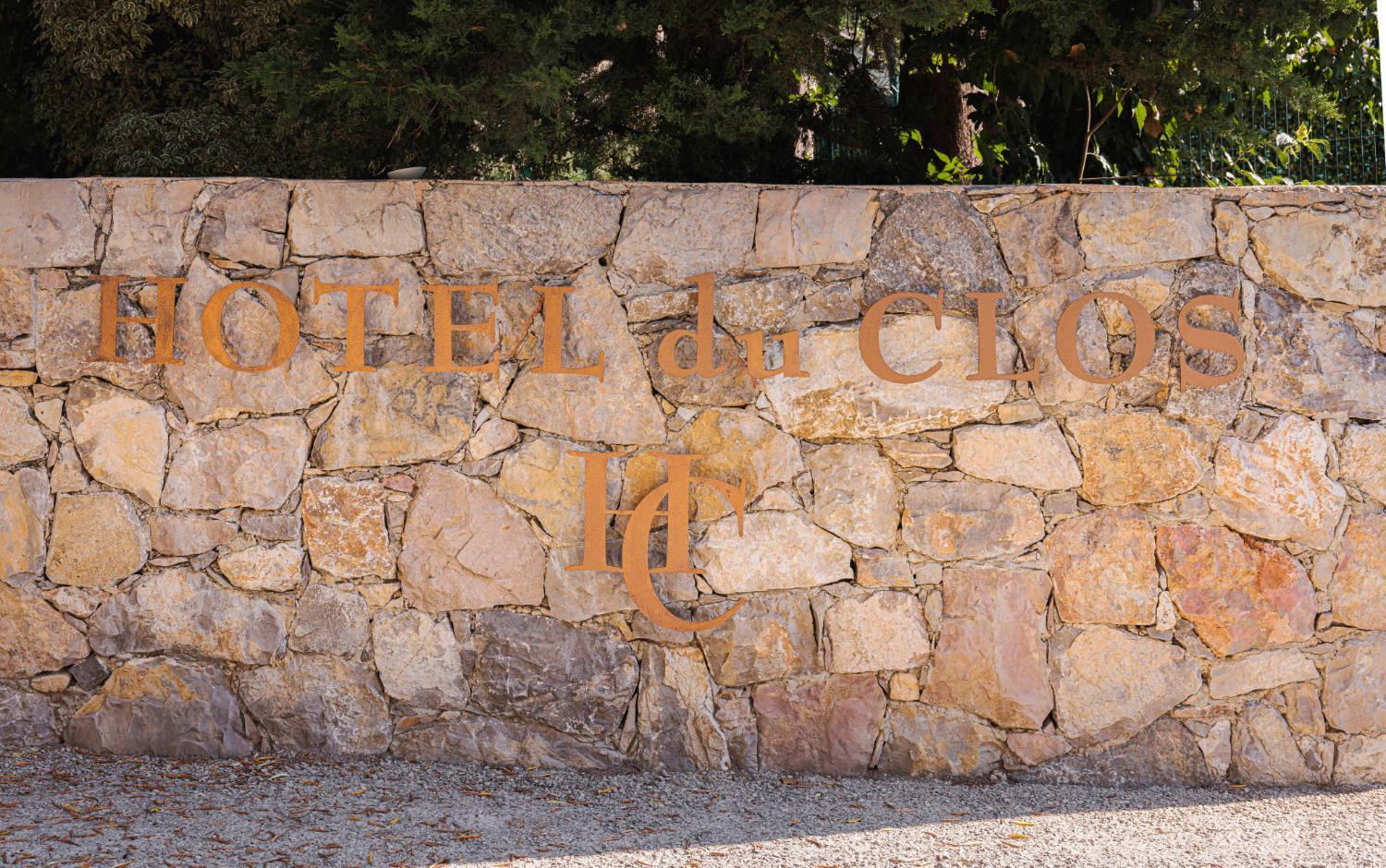 Hotel Du Clos Le Rouret Exterior photo