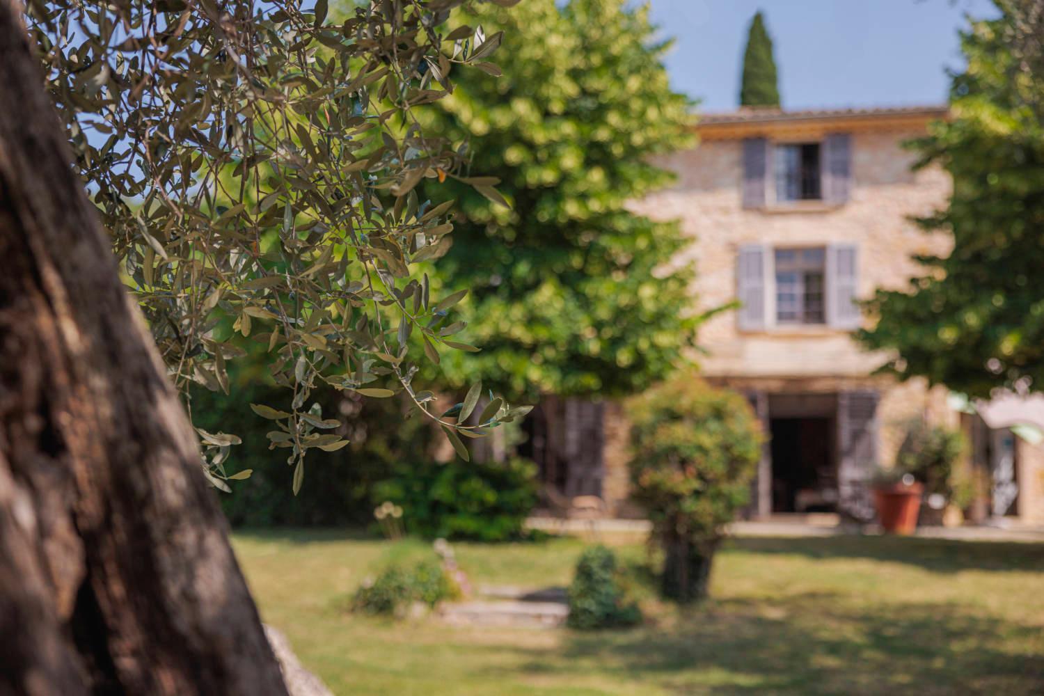 Hotel Du Clos Le Rouret Exterior photo