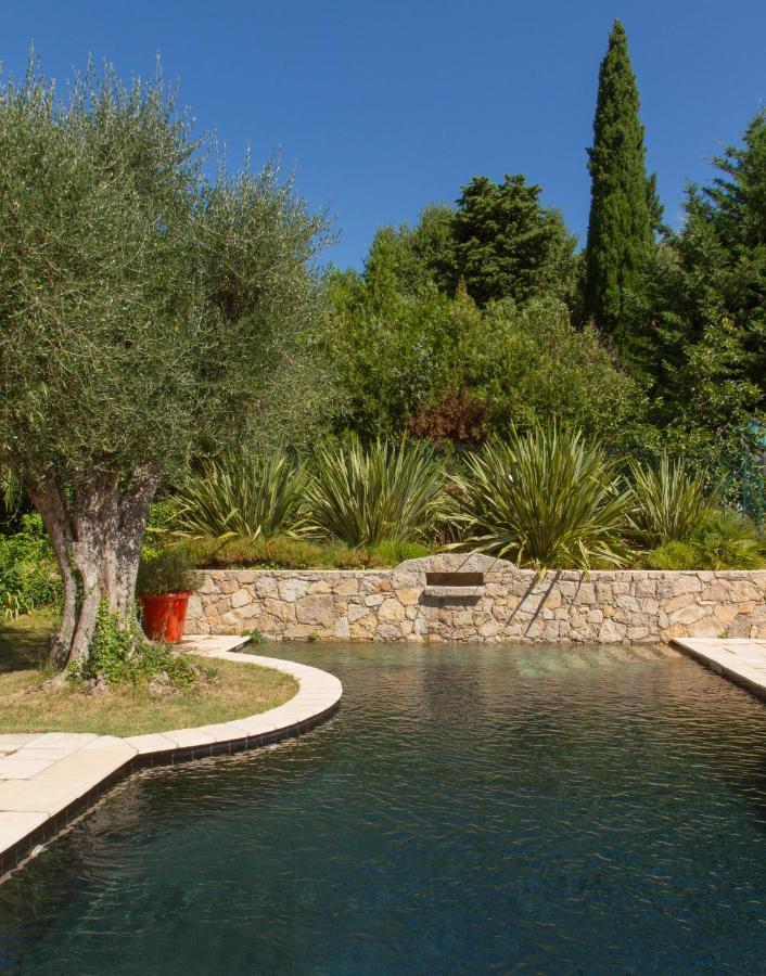 Hotel Du Clos Le Rouret Exterior photo
